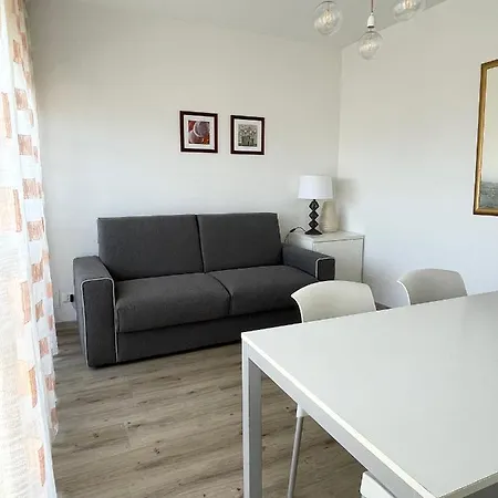 Condominio Centrale 219 * 리그나노 사비아도로