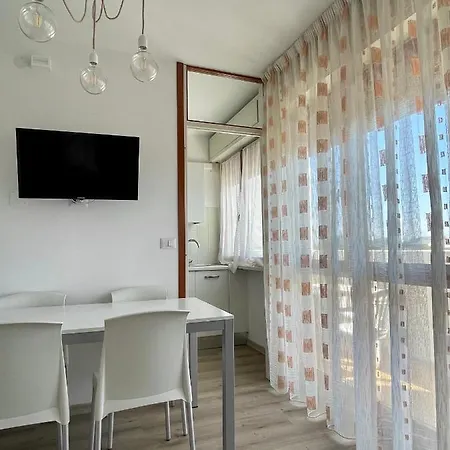 아파트 Condominio Centrale 219