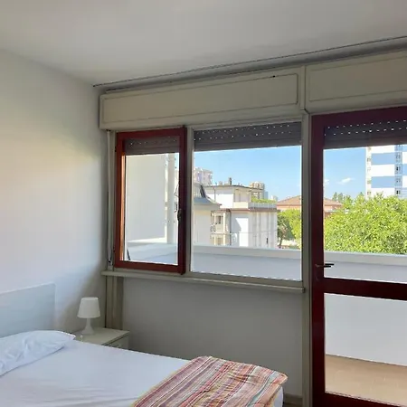Apartamento Condominio Centrale 219 *